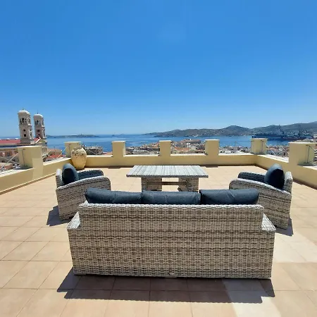 Hermes Penthouse Ermoupoli
