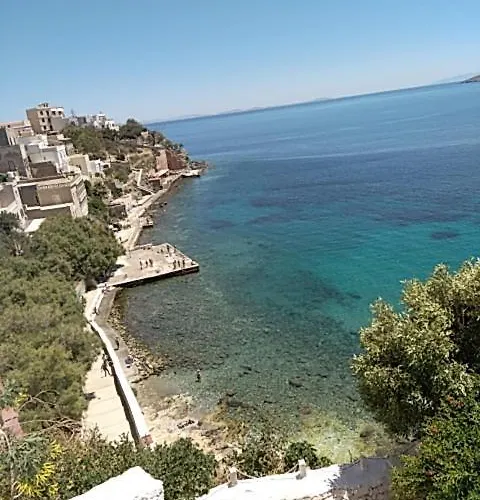 Hermes Penthouse Апартаменты *