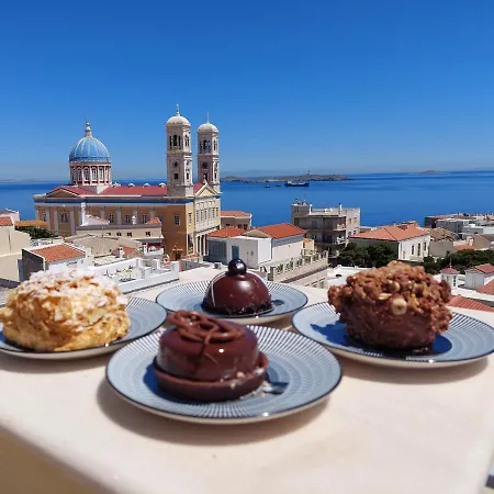 Hermes Penthouse Ermoúpoli