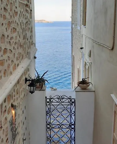 Hermes Penthouse Lägenhet Ermoupoli